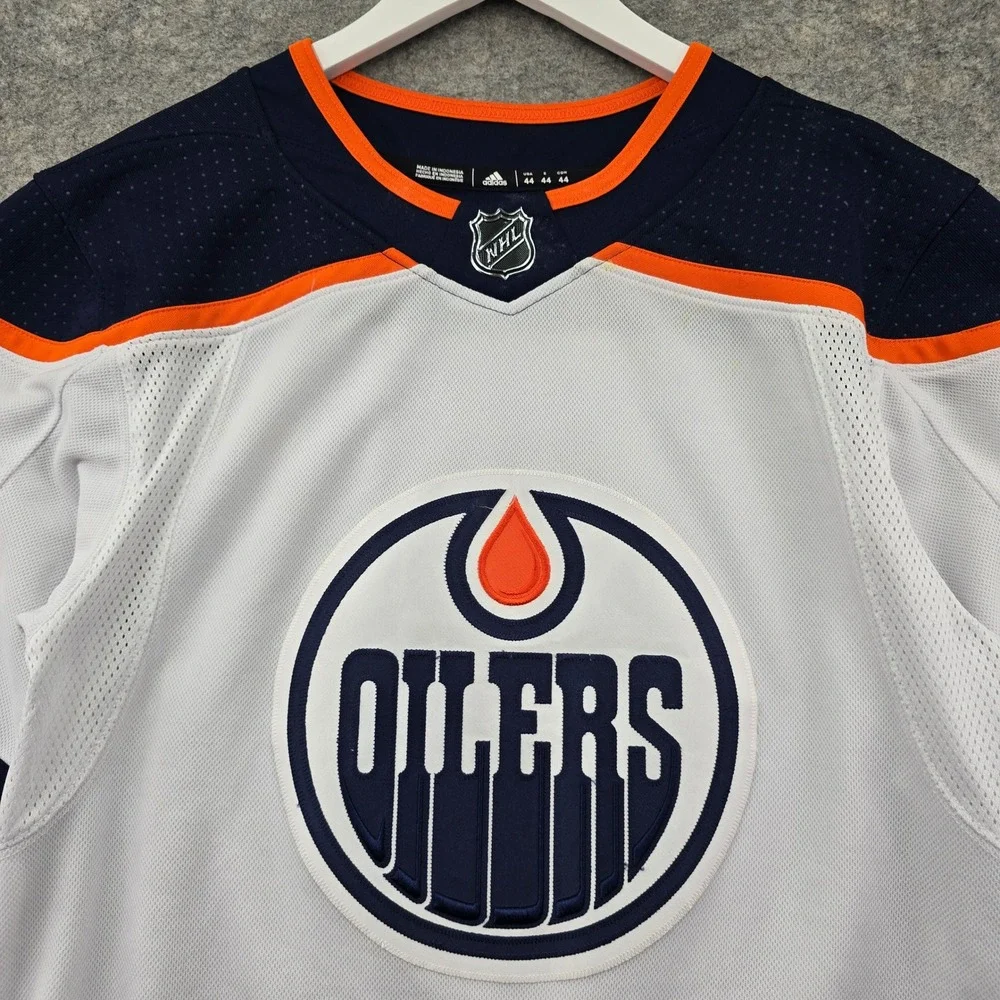 Adidas Edmonton Oilers NHL Jersey Mens 44 White Primegreen Authentic Fight Strap